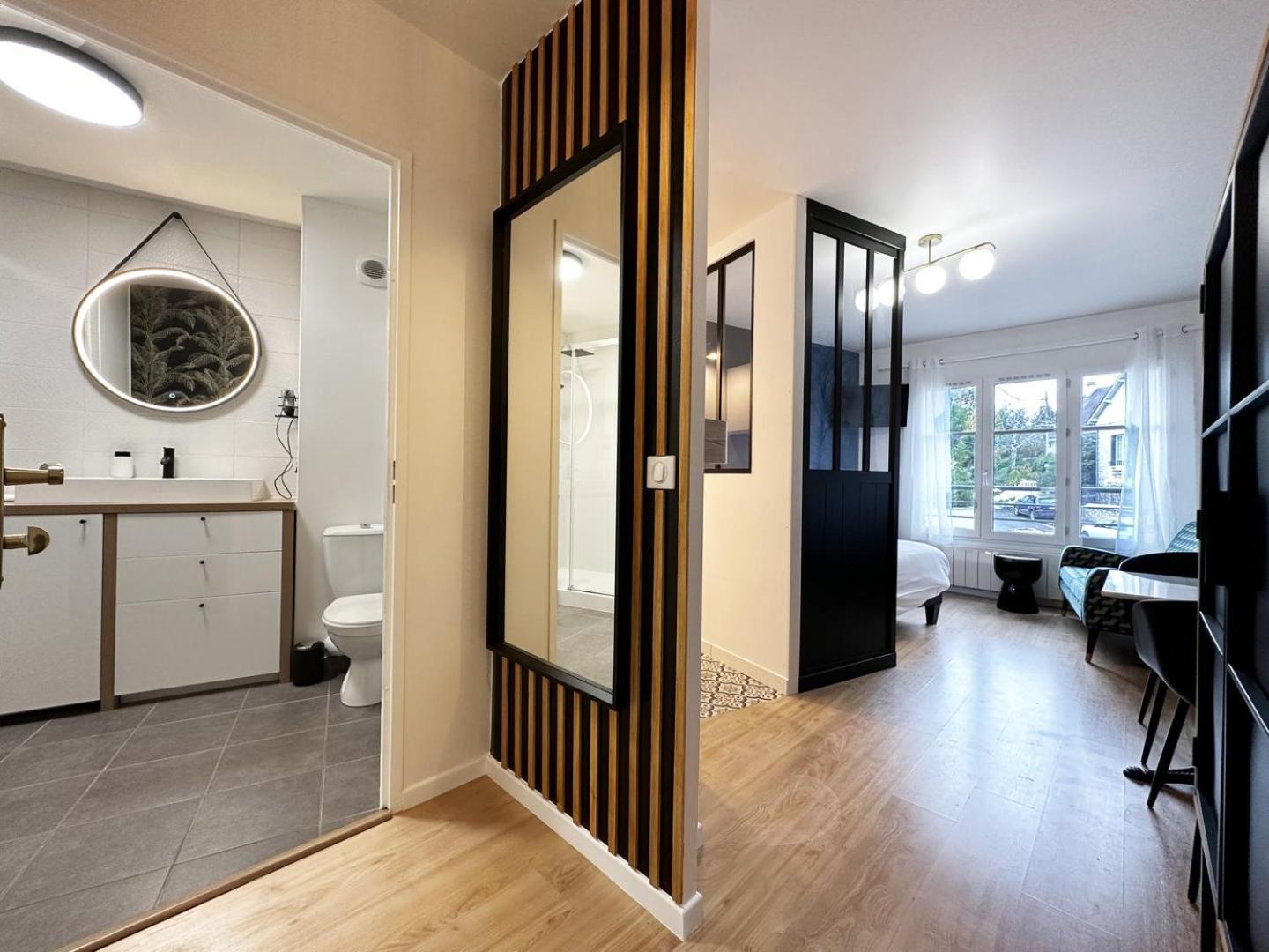 C Le 15 - Studio Cosy Avec Parking Chartres Esterno foto