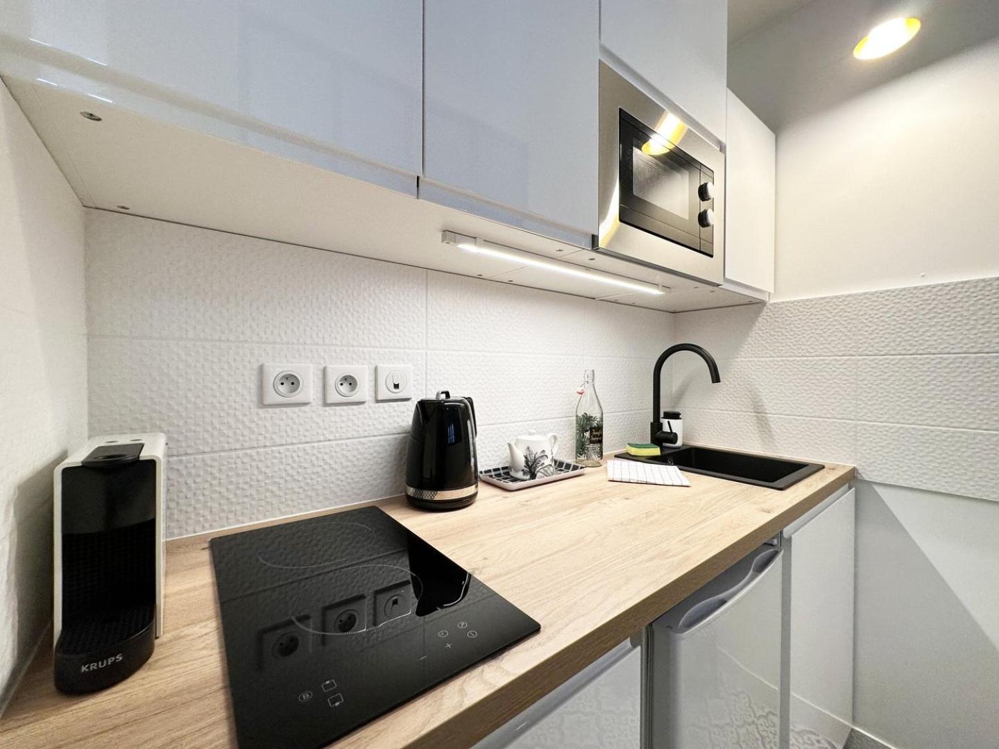 C Le 15 - Studio Cosy Avec Parking Chartres Esterno foto