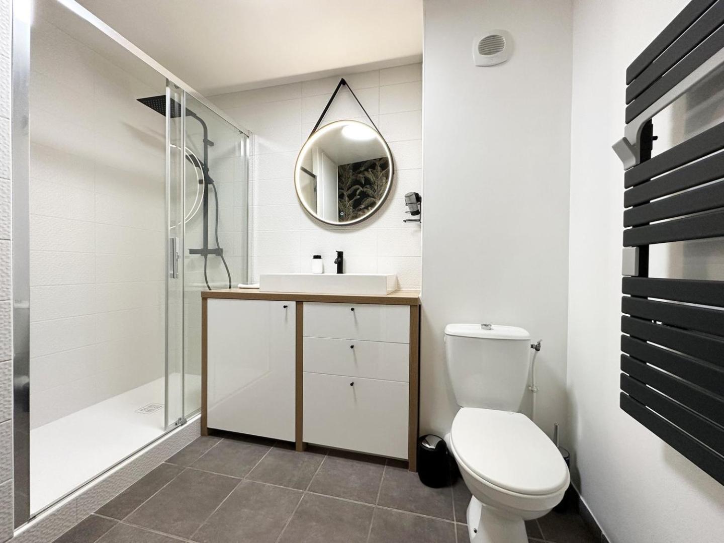 C Le 15 - Studio Cosy Avec Parking Chartres Esterno foto
