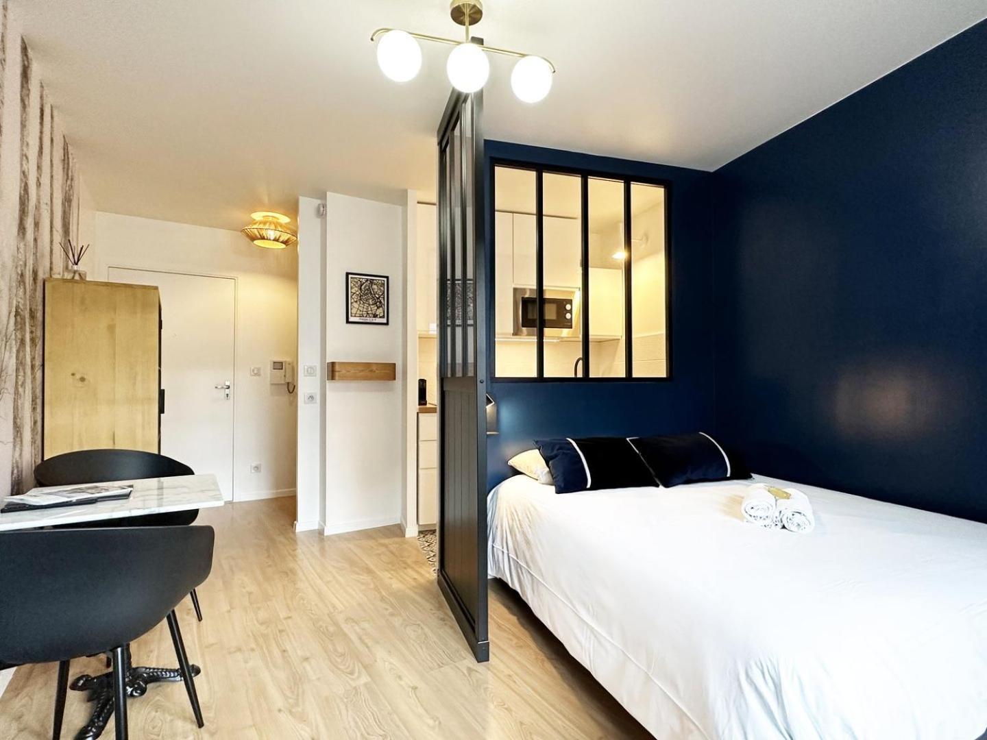 C Le 15 - Studio Cosy Avec Parking Chartres Esterno foto